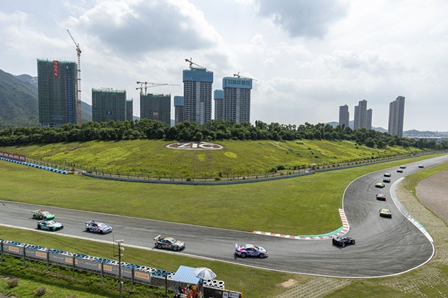 中國(guó)直線競速錦标賽CDRC，又(yòu)名FAST4WARD